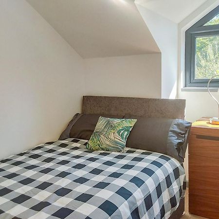 River Lodge Annexe Rhondda Экстерьер фото